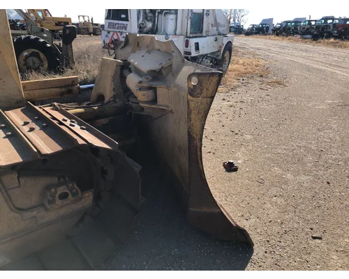 Komatsu D61PX-12 Equipment (Mounted)