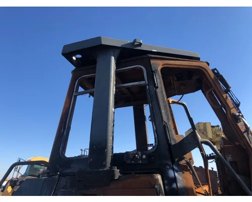 Komatsu D61PX-12 Equipment (Mounted)