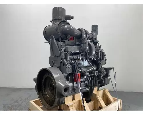 Komatsu M11-C Engine Assembly