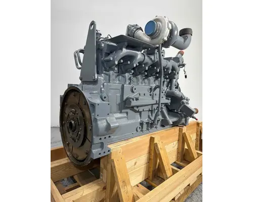 Komatsu SA6D125-1 Engine Assembly
