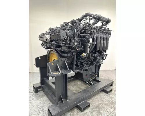 Komatsu SAA12V140E-7 Engine Assembly