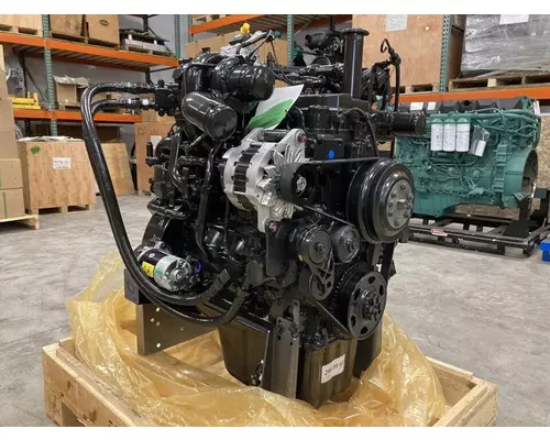 Komatsu SAA4D107E-3 Engine Assembly