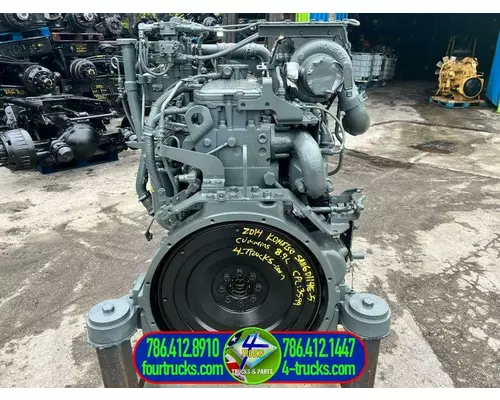 Komatsu SAA6D114E-5 Engine Assembly