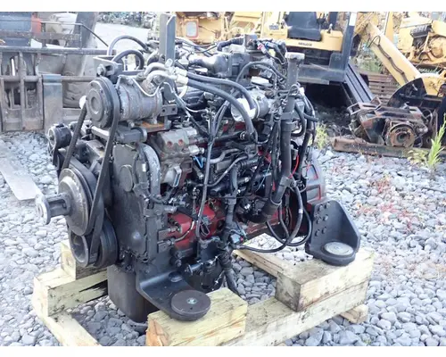 Komatsu SAA6D114E-5 Engine Assembly