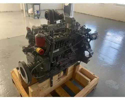 Komatsu SAA6D95 Engine Assembly