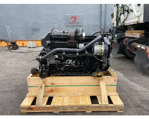 Engine Assembly Komatsu SAA6D107E-1 JJ Rebuilders Inc