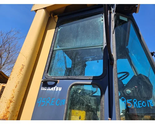Komatsu WA380-1 Equip Door Assembly