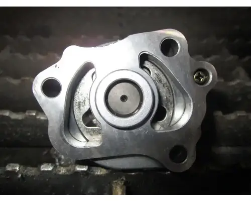 Oil Pump Kubota D722 Machinery And Truck Parts