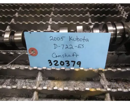 Kubota D772 Camshaft
