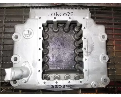 Kubota D772 Oil Pan