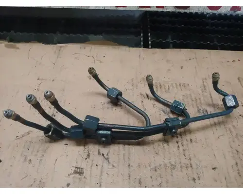 Kubota D905 Fuel Injector
