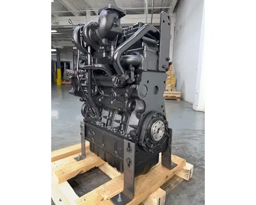 Kubota ENGINE COMPLETE Engine Assembly