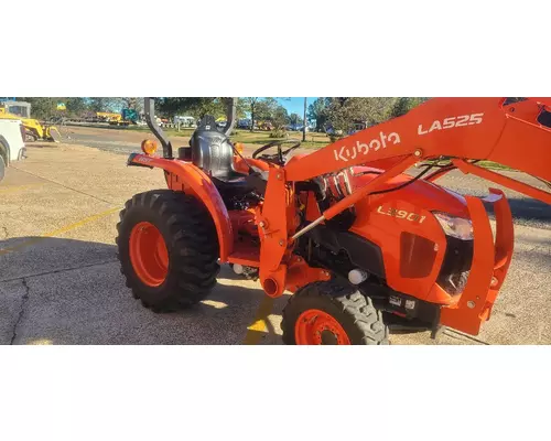 Kubota L3901D Equipment (Whole Vehicle)