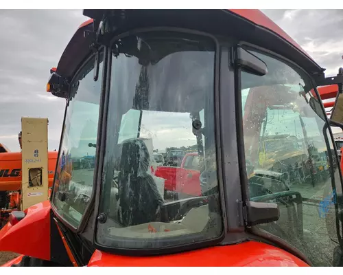 Kubota M6060HDC Equip Back Glass