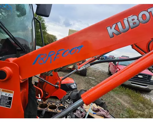 Kubota M6060HDC Equip Loader Arm