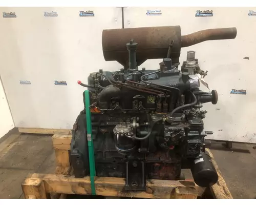 Kubota V1902 Engine Assembly