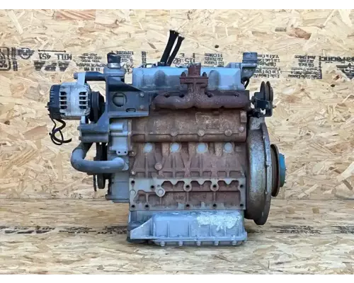 Kubota V2203 Engine Assembly