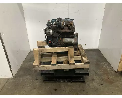 Kubota V2403 Engine Assembly