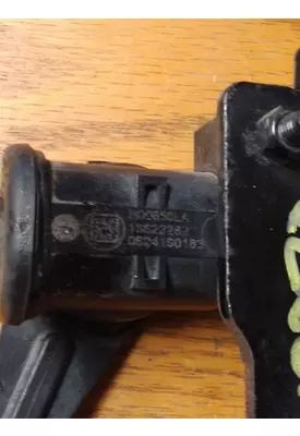 LEVELING CAB VALVE, AIR