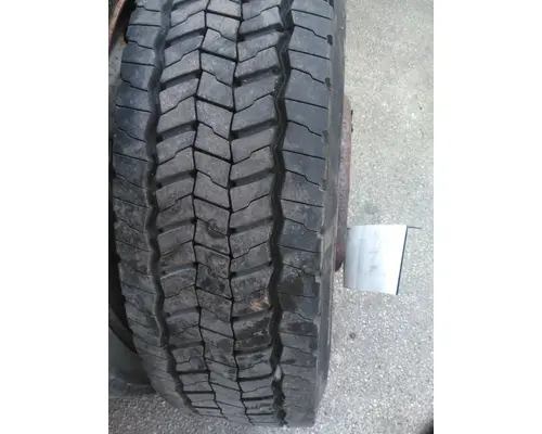LIGHT DUTY STEEL 19.5 X 6.00 WHEEL