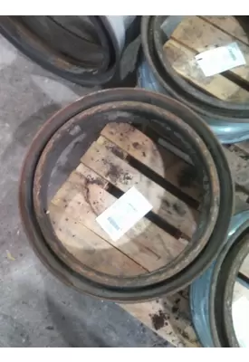 LIGHT DUTY STEEL 22.5 X 6.75 WHEEL
