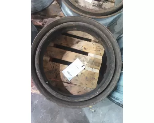 LIGHT DUTY STEEL 22.5 X 6.75 WHEEL