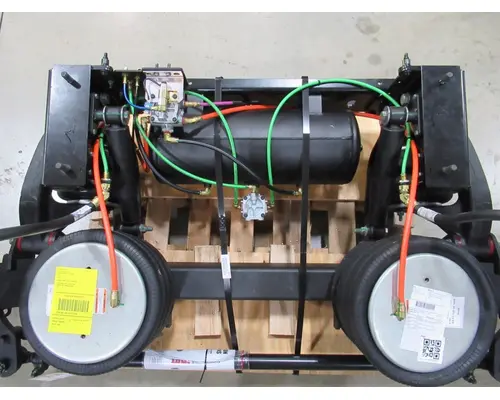 LINK 20K Self-Steer Integrated Tag Axle
