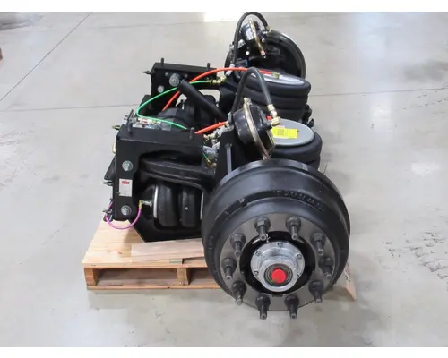 LINK 20K Self-Steer Integrated Tag Axle