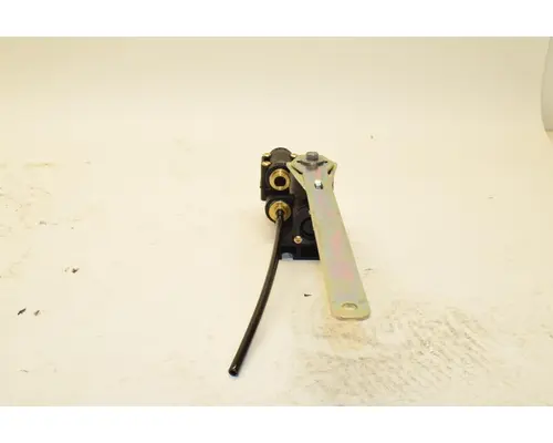 LINK Pressure Dump Valve Brake Proportioning Valve