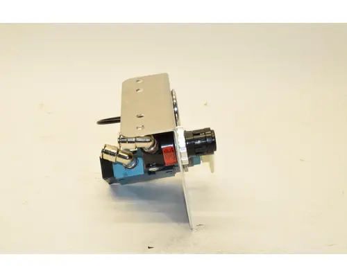 LINK Suspension Axle Assembly, Rear (Single or Rear)