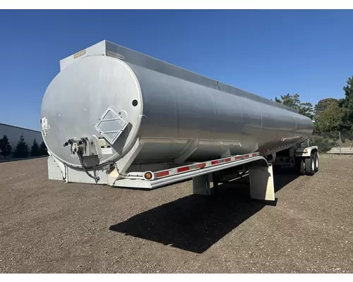 Trailer LBT INC 9,200 Gallon Fuel Tanker Frontier Truck Parts