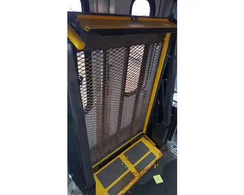 Equipment (Mounted) Lift Gate Other Casey's Truck Salvage World