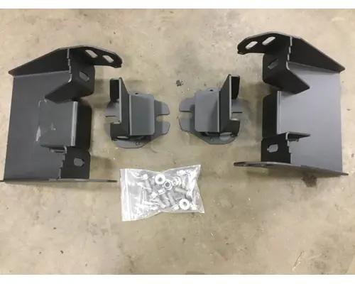 Link Mfg 8A000415 Tag Axle