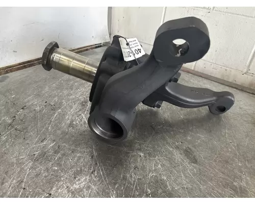 MACK/VOLVO 1026773 Spindle  Knuckle, Front