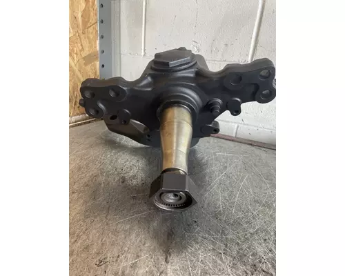 MACK/VOLVO 14600 Spindle  Knuckle, Front