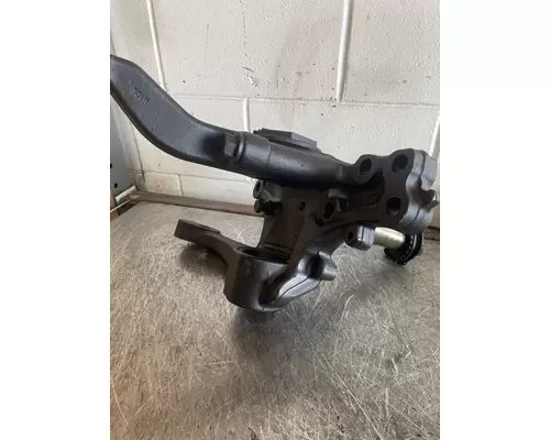 MACK/VOLVO 14600 Spindle  Knuckle, Front