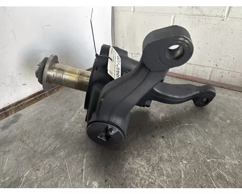 MACK/VOLVO Pinnacle Spindle  Knuckle, Front
