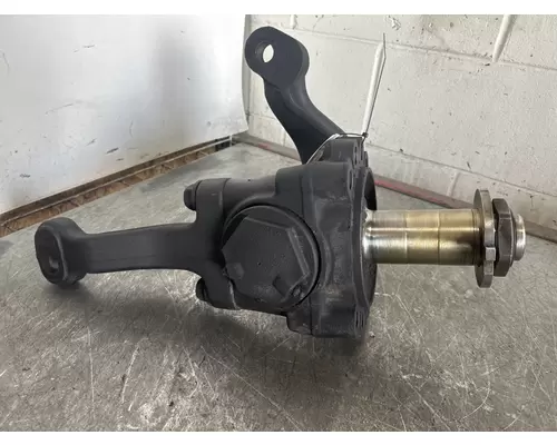 MACK/VOLVO Pinnacle Spindle  Knuckle, Front