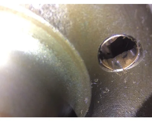 MACK/VOLVO  Spindle  Knuckle, Front