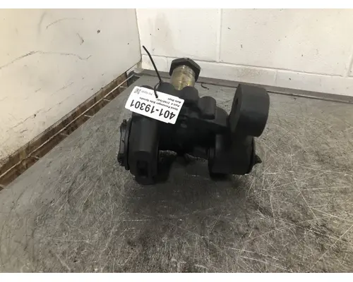 MACK/VOLVO  Spindle  Knuckle, Front