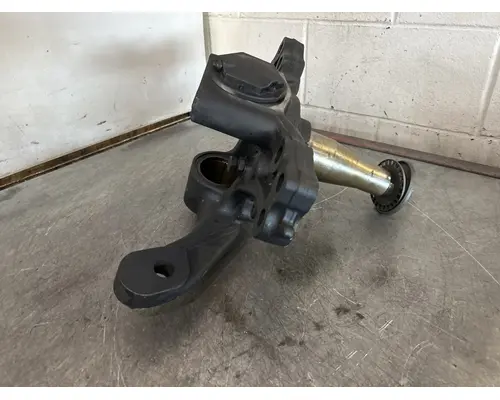 MACK/VOLVO  Spindle  Knuckle, Front