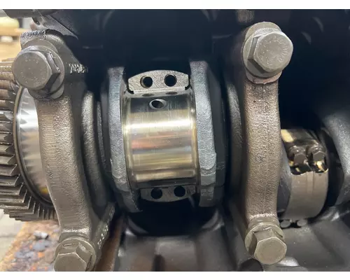 MACK 1002130 Cylinder Block