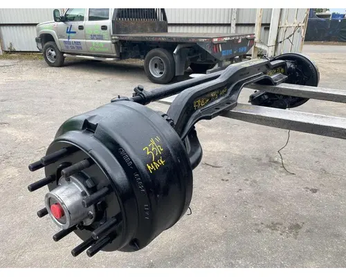 MACK 18,000 LBS Axle Assembly, Front (Steer)