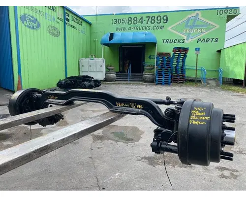 MACK 18,000 LBS Axle Assembly, Front (Steer)