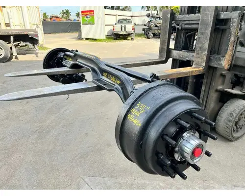 MACK 18,000 LBS Axle Assembly, Front (Steer)