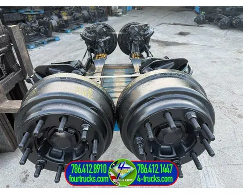 MACK 18,000 LBS Axle Assembly, Front (Steer)