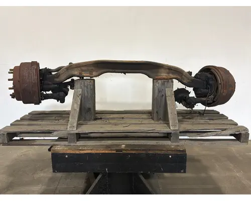 MACK 18K Axle Beam (Front)