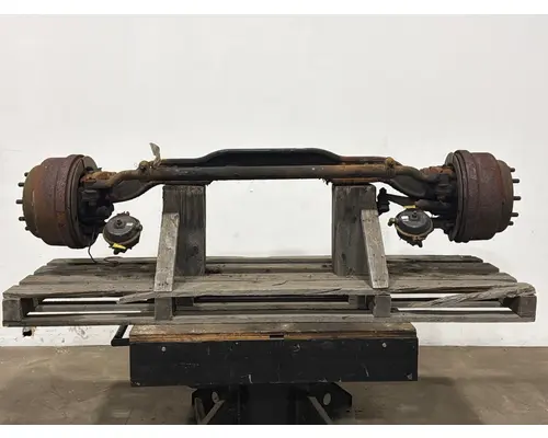 MACK 18K Axle Beam (Front)