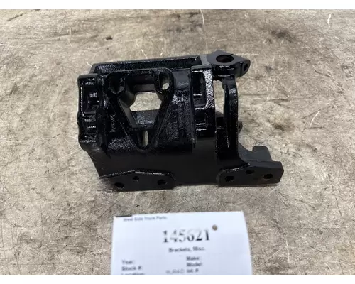 MACK 20566684 Brackets, Misc.