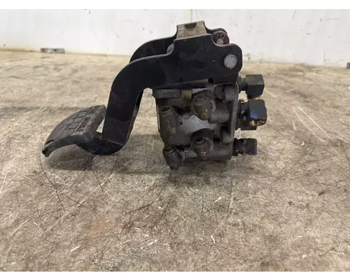 MACK 20937544 Brake Pedal Assembly